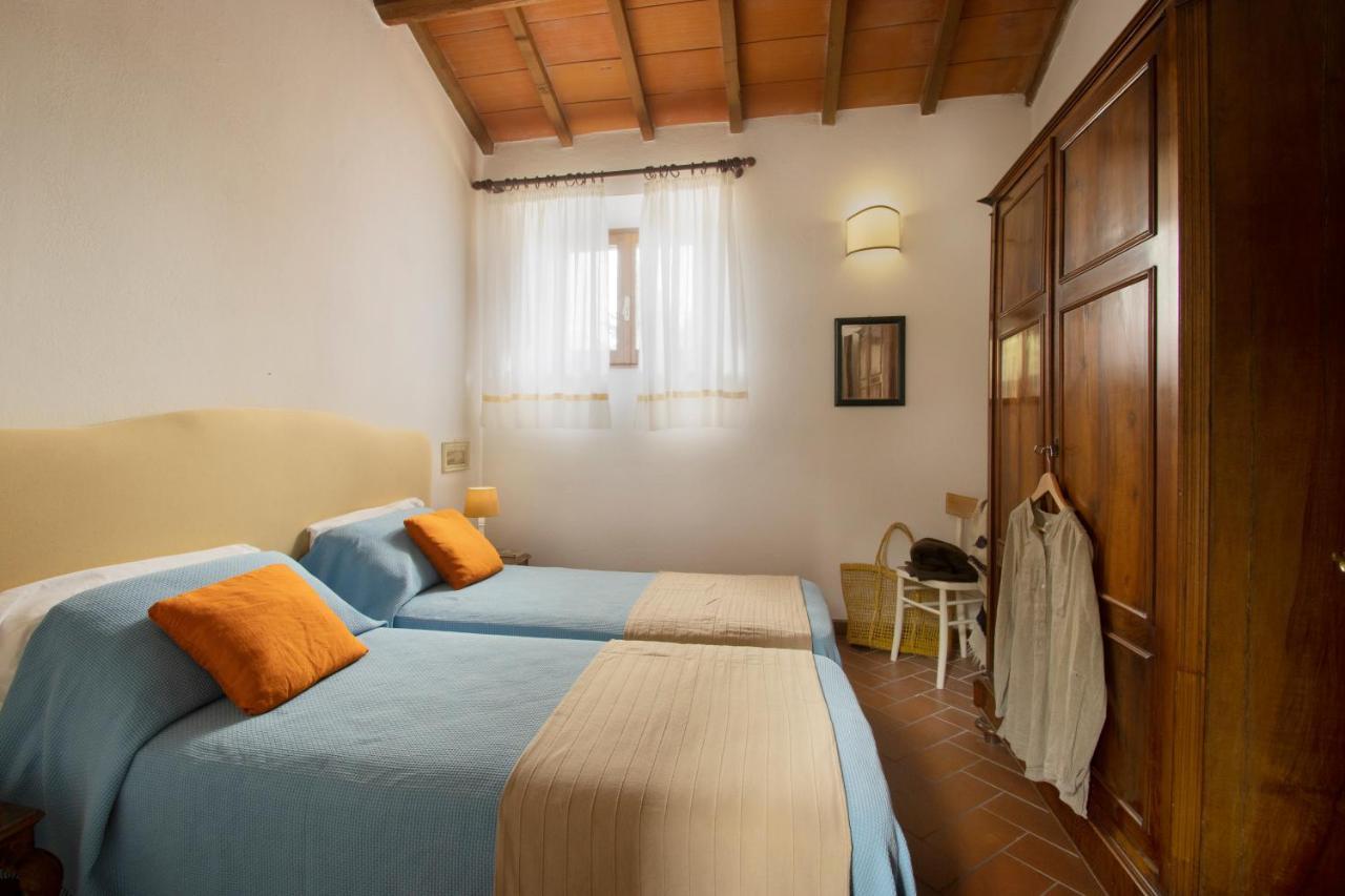 Il Piratello - Agriturismo Baldeschi Tuoro sul Trasimeno Bagian luar foto