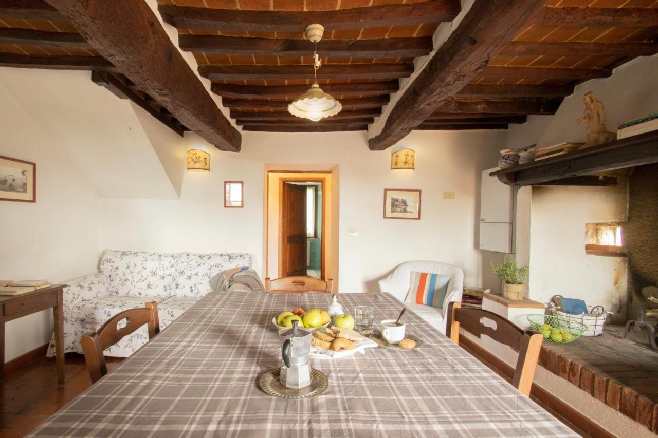 Il Piratello - Agriturismo Baldeschi Tuoro sul Trasimeno Bagian luar foto